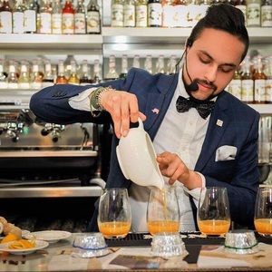 Meet your Posher, Sagheer